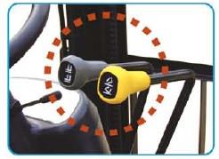 Yellow handle grip avoiding wrong operation.JPG