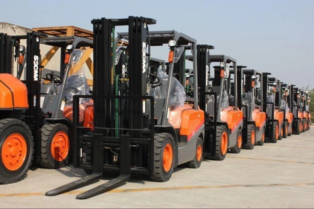 China Customized Forklift 3 Ton Container Enterable Manufacturers and ...