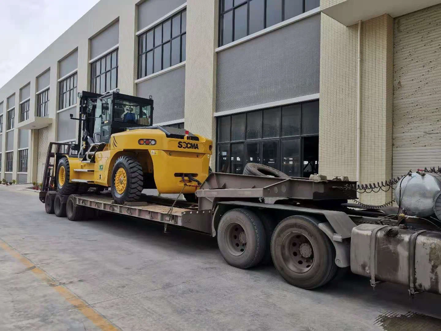 extended type 25t forklift extended type 25t forklift