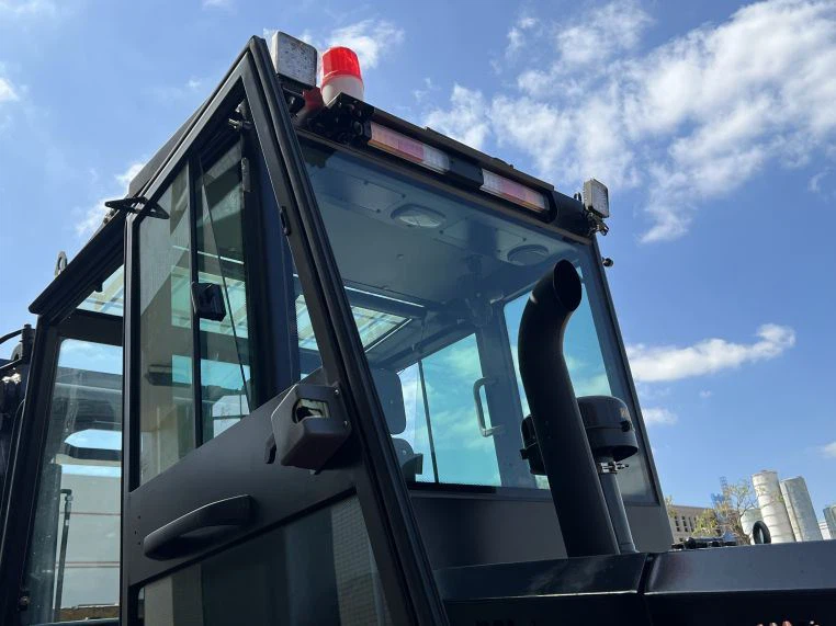heavy forklift
