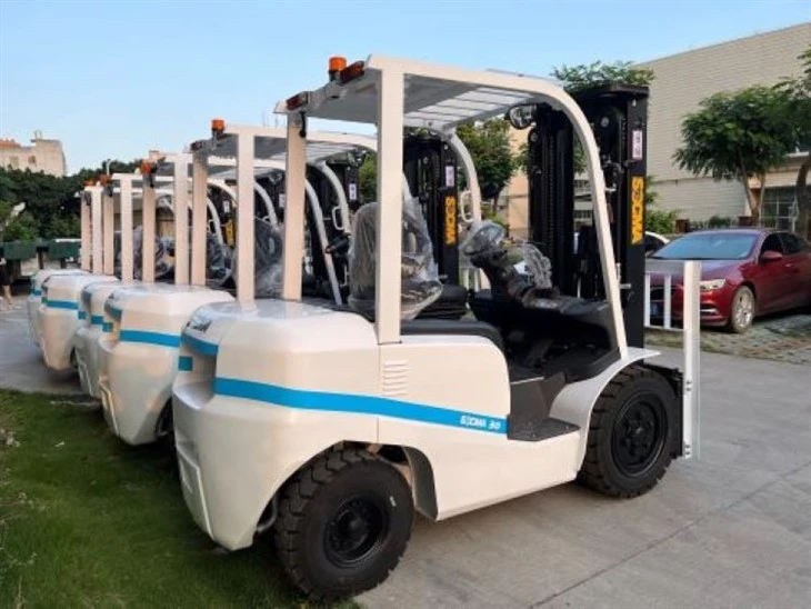 4 Ton Diesel Forklift Optional LPG