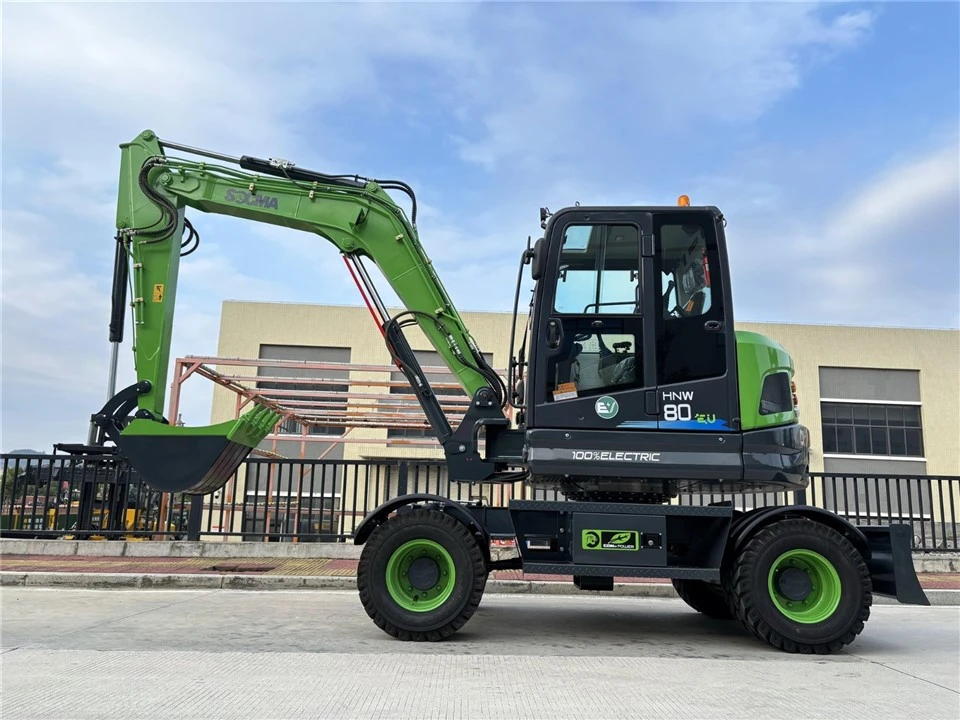8 Ton Electric Wheel Excavator With Yuchai Engine Operating Weigh