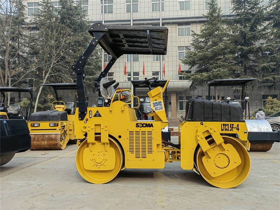 Chinese Top Brand High Performance 3 Ton Road Roller LTC3E Vibrating Compactor Price For Sale