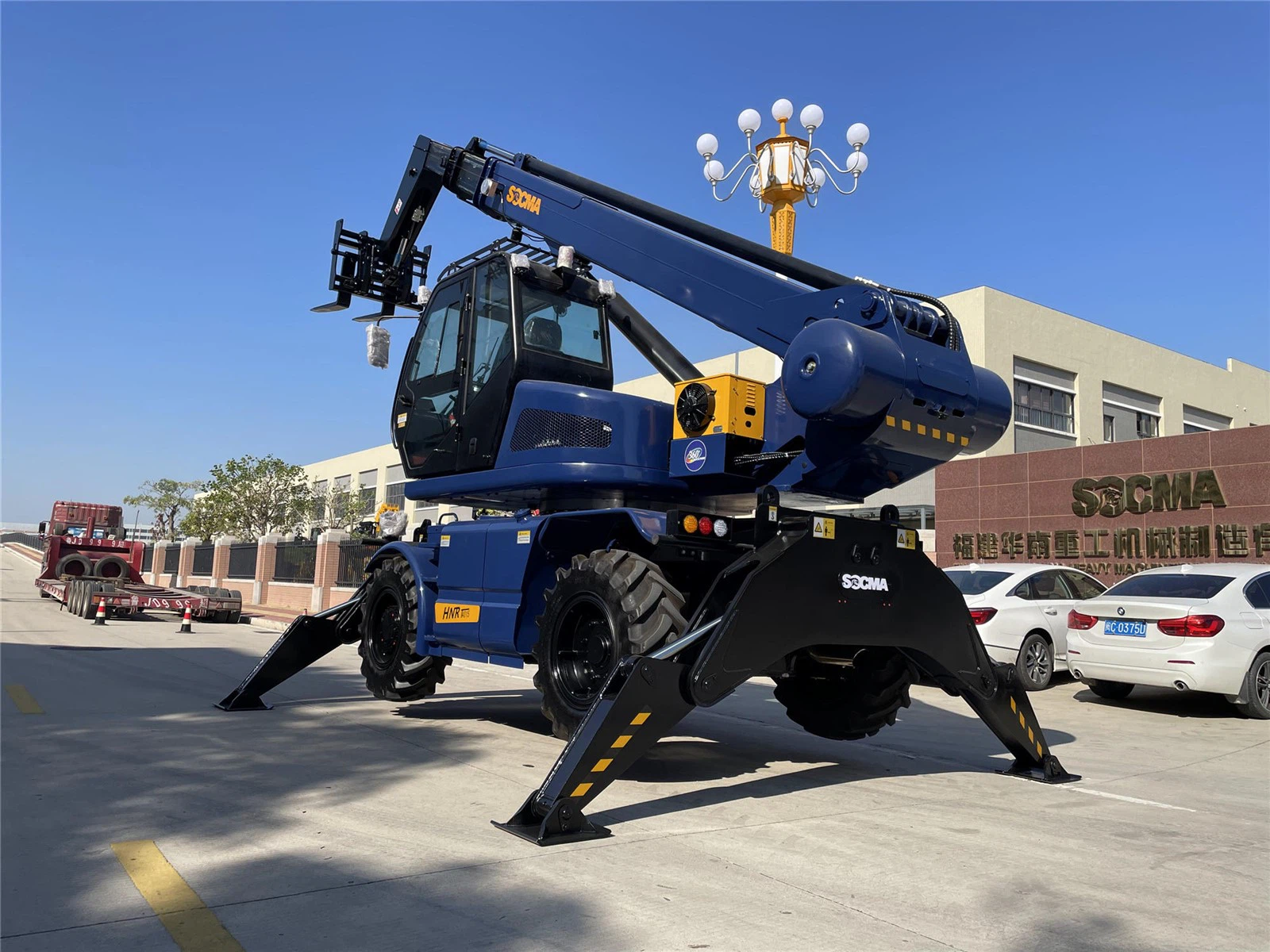 China Customized SOCMA 4 Ton 15 Meter Telescopic Forklift HNT4015R ...