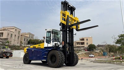 SOCMA 18 Ton Electric Forklift