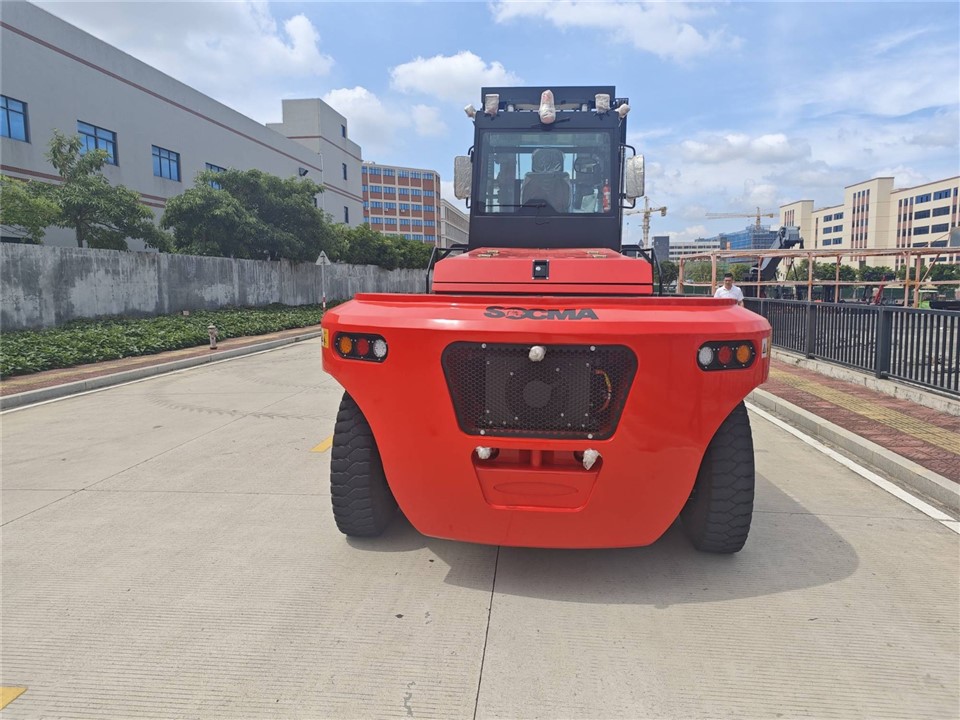 SOCMA 16 Ton Electric Forklift best