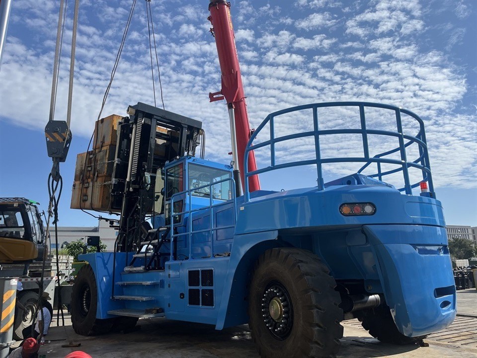 SOCMA 45 Ton Electric Forklift suppliers