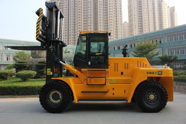 20 Ton Diesel Heavy Forklift Truck