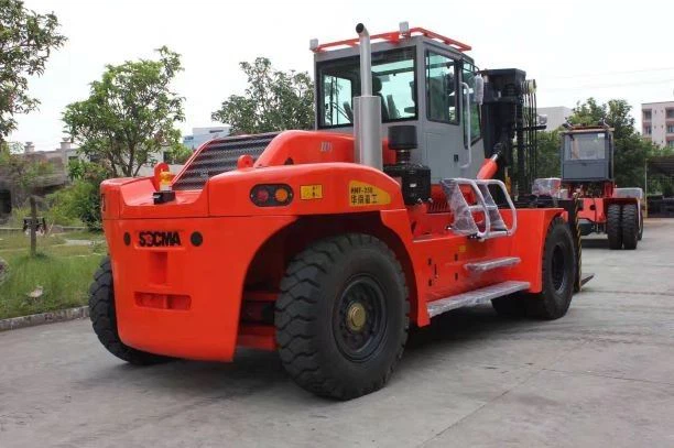 25 Ton Diesel Heavy Forklift Truck Color Red