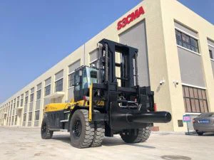 32 Ton Forklift For Cargo Containers Handling