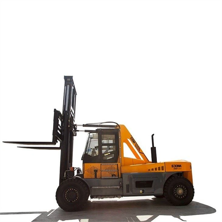 28 Ton Diesel Forklift With Ram in Steel Work