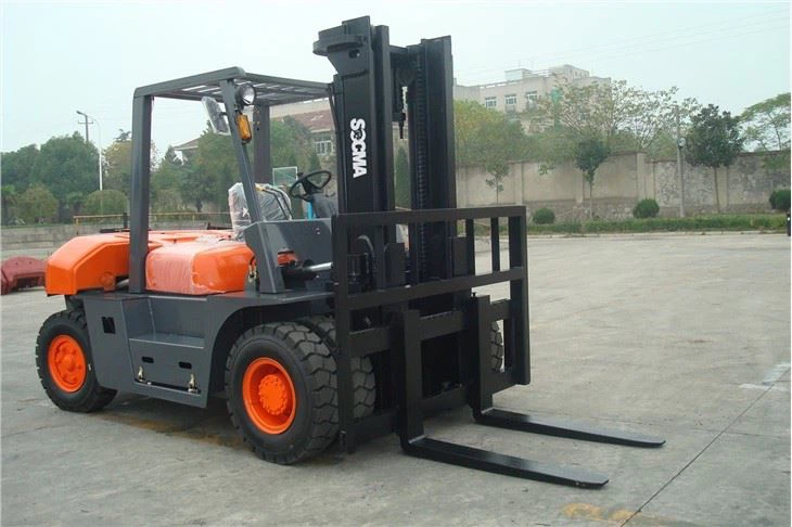 Diesel Forklift With Tire Manipulator