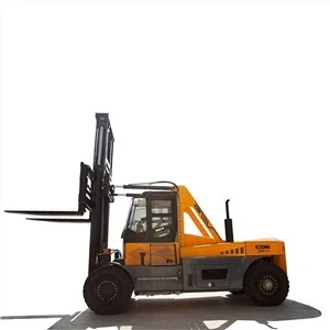 28 Ton Diesel Forklift With Ram in Steel Work