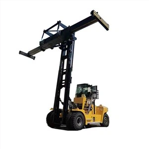SOCMA 40 Tons Diesel Forklift With Attachment