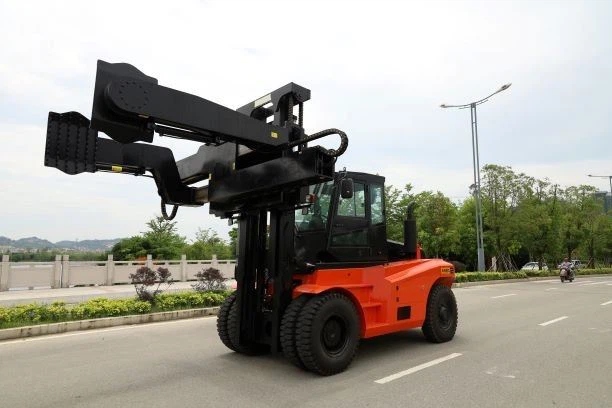 Socma 13.5 Ton Forks For Loader Attach Tire Clam
