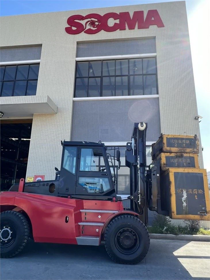 Heavy Duty 13.5 Ton Forklift Trucks Same As Heli Sany