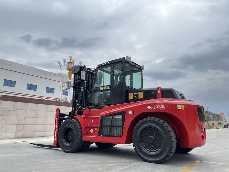 What is an Electric Forklift?